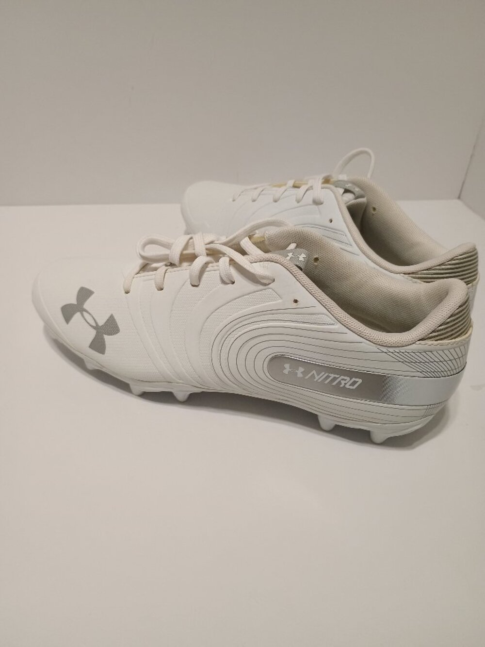 Under Armour Nitro White Silver Cleats Men’s Size 10 EU 44 - Picture 4 of 8